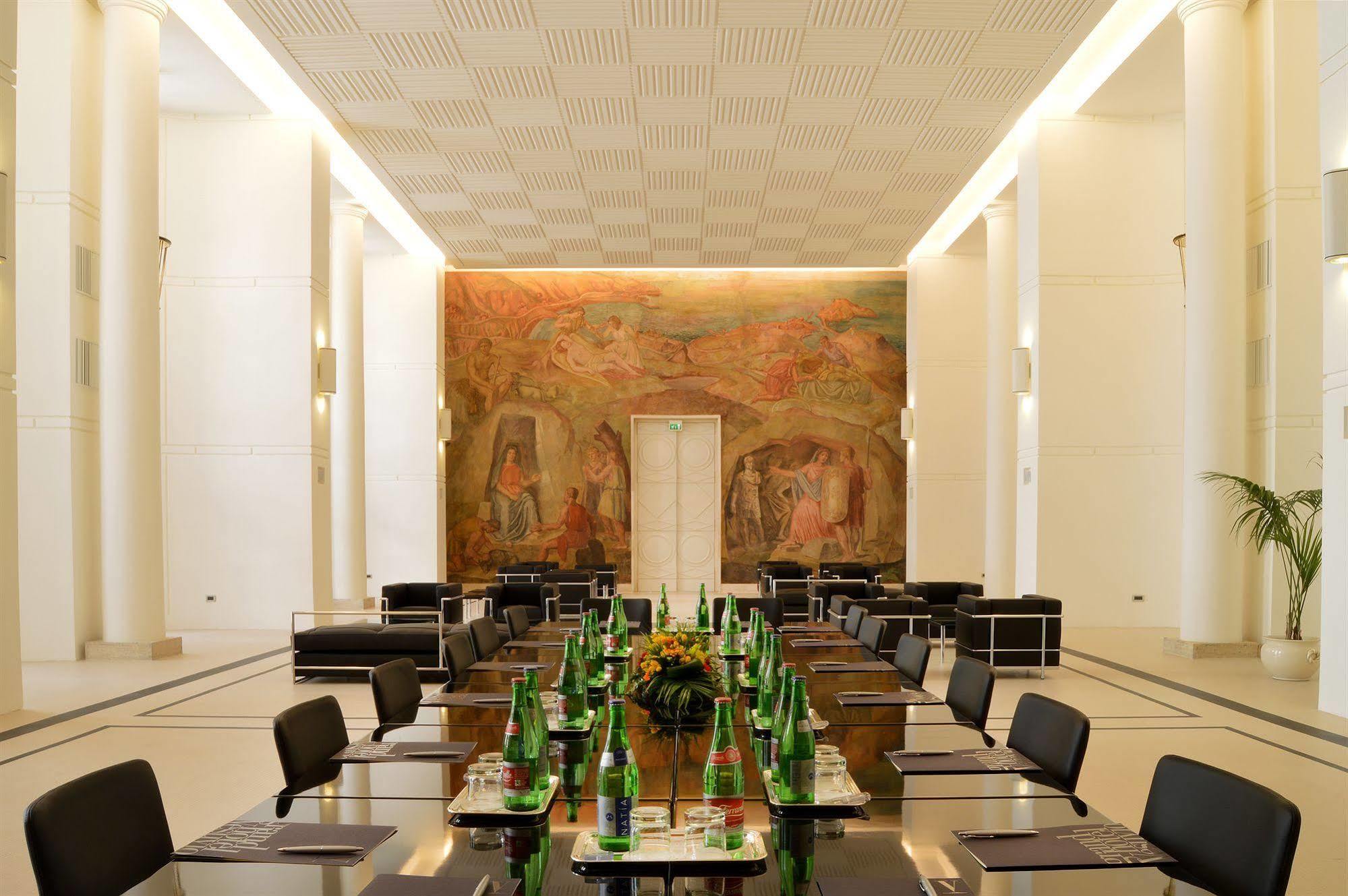 Palazzo Esedra 4*